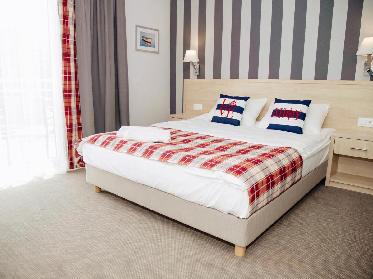 Hotel Porto Marina Krynica Morska Esterno foto
