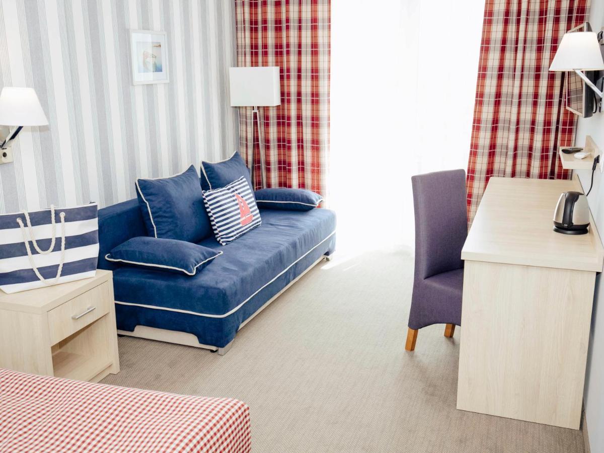 Hotel Porto Marina Krynica Morska Esterno foto