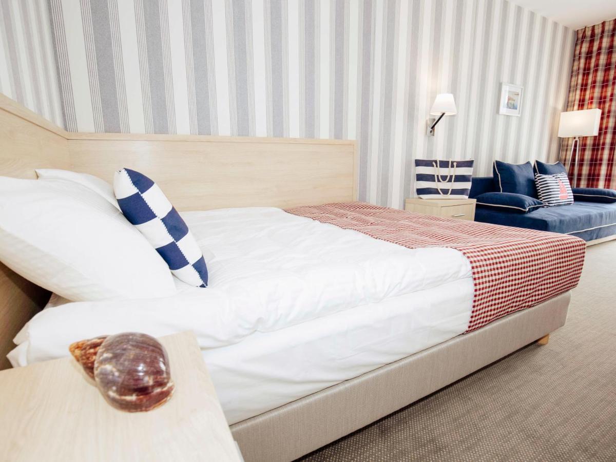 Hotel Porto Marina Krynica Morska Esterno foto
